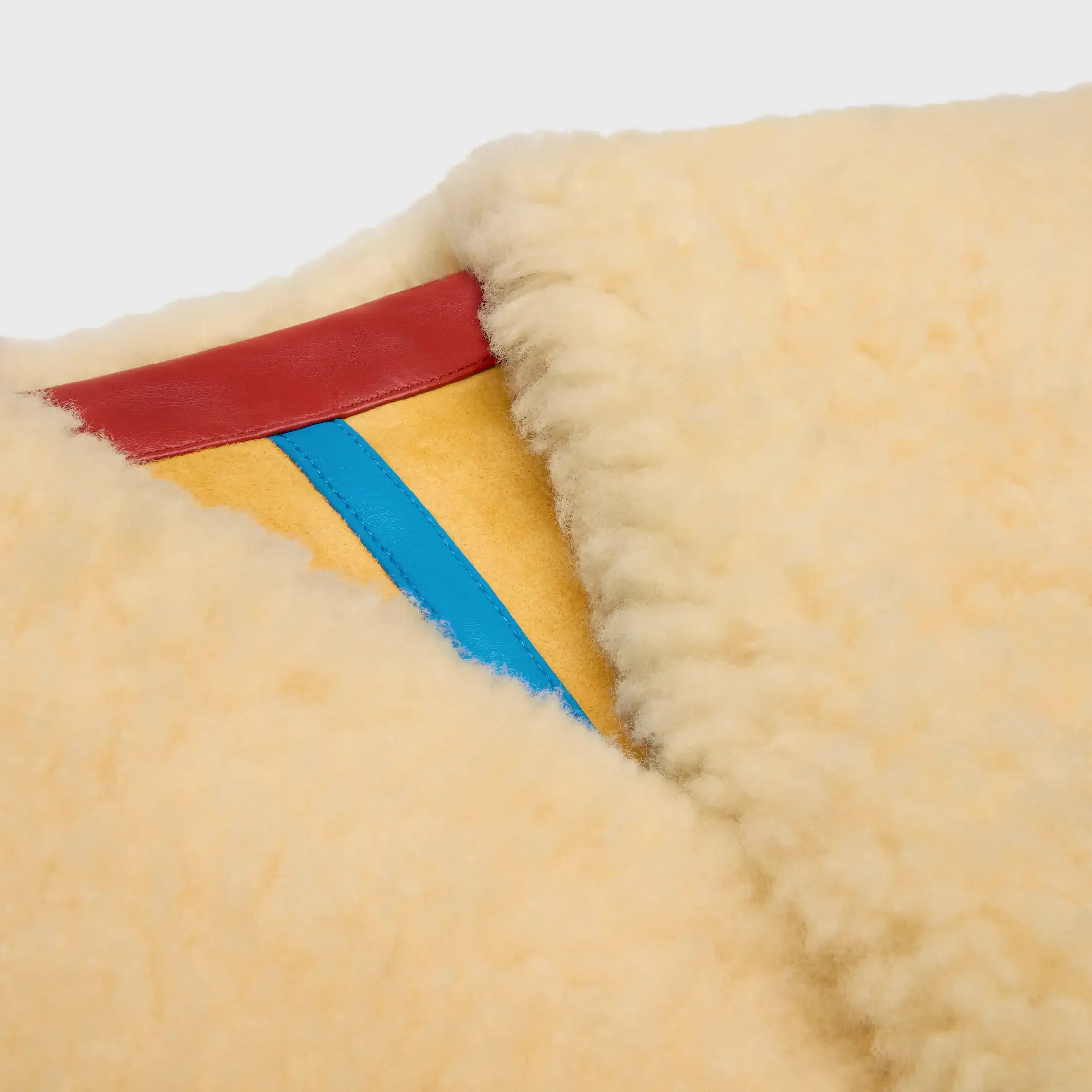 cape IN peau de mouton avec fourrure