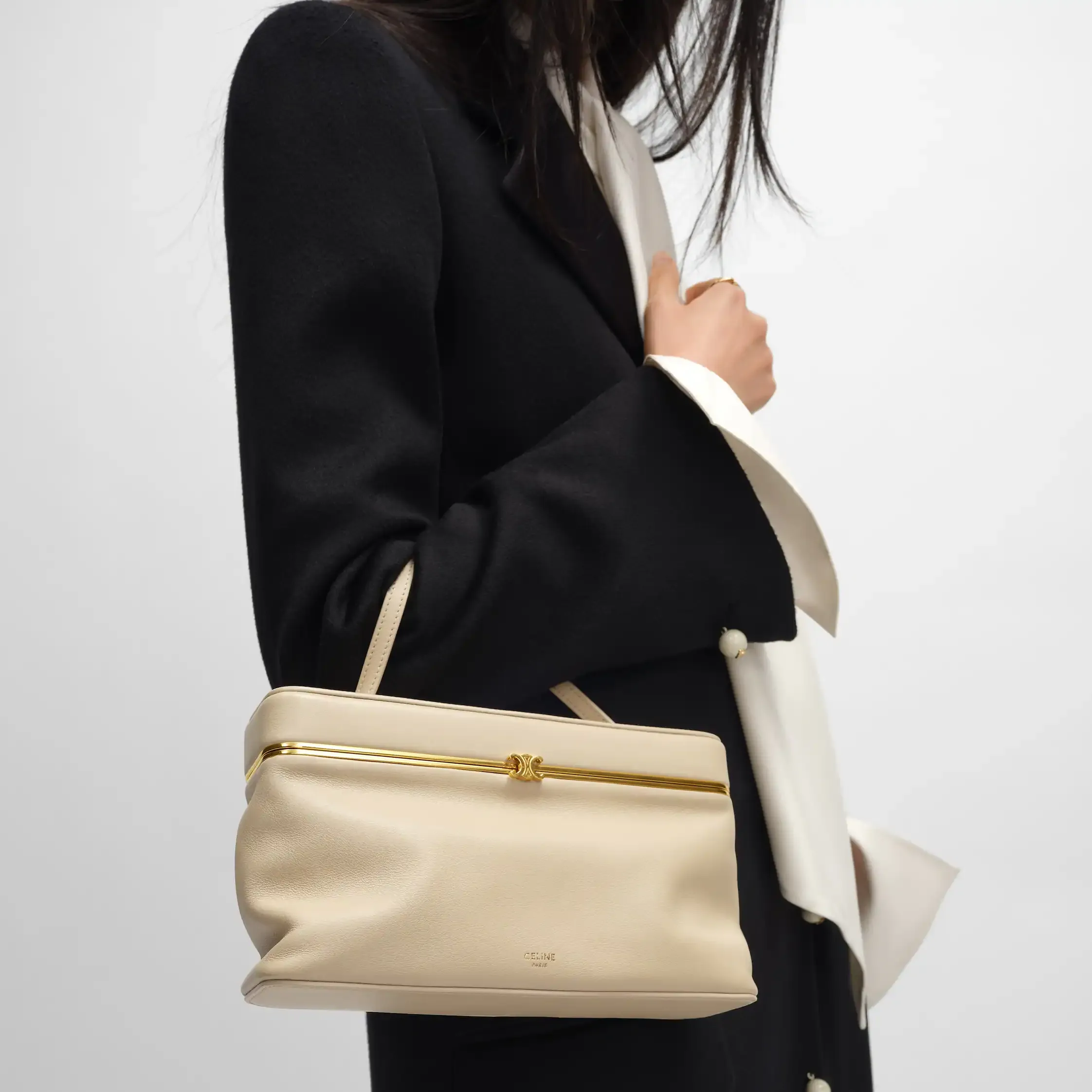 RECTANGLE EN CUIR DE VEAU SOUPLE