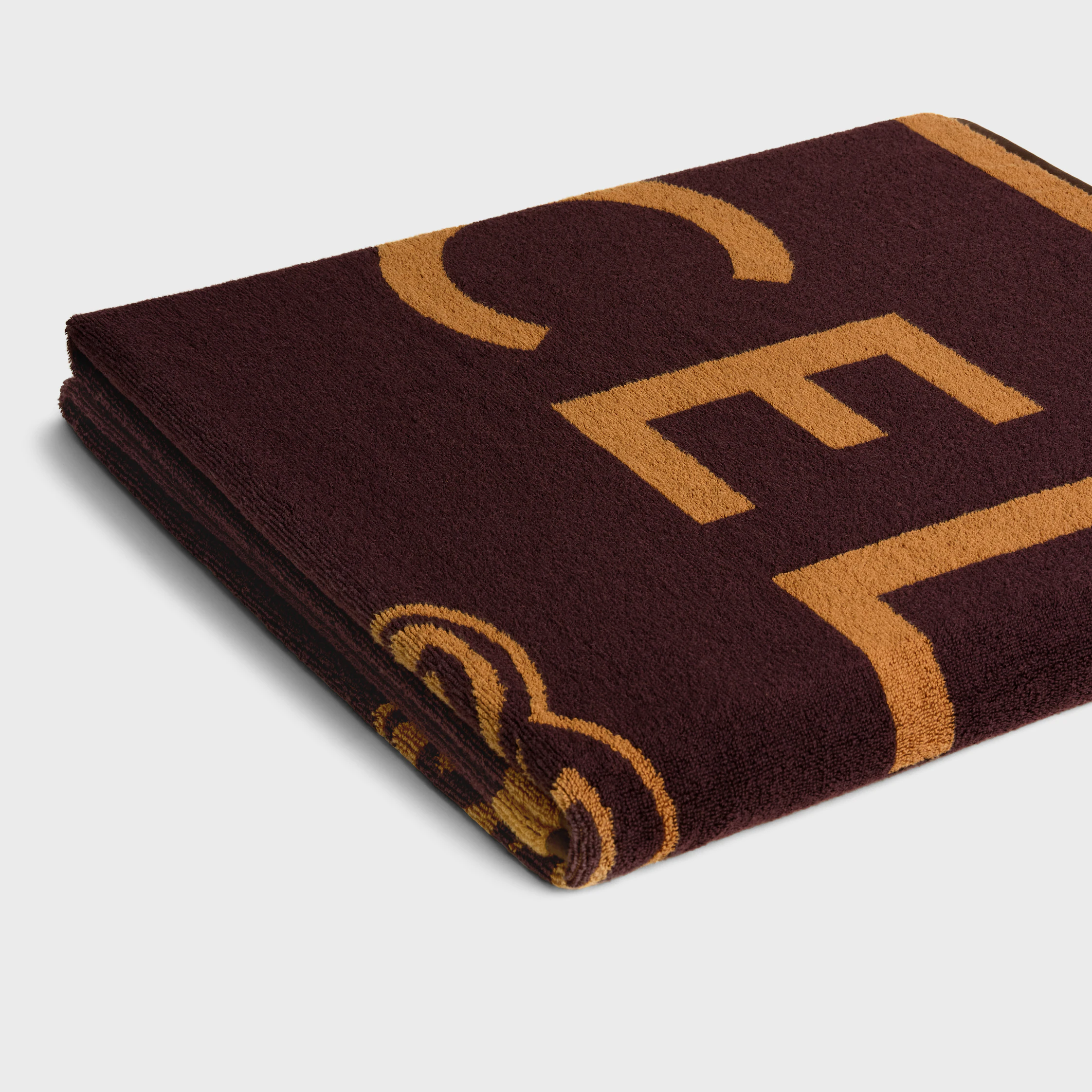 serviette de plage en coton terry celine triomphe