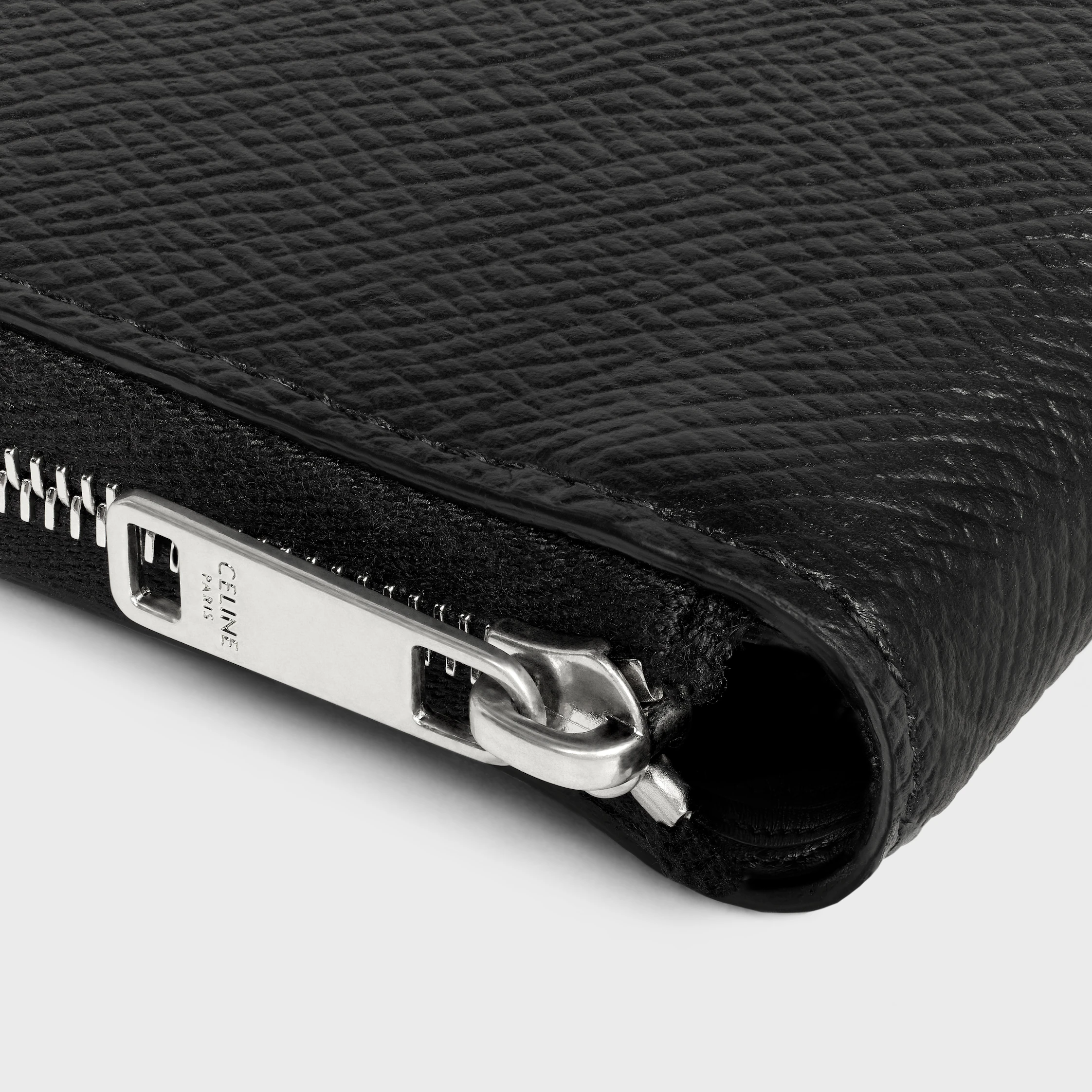 portefeuille bi-folding zippé en cuir de veau grainé