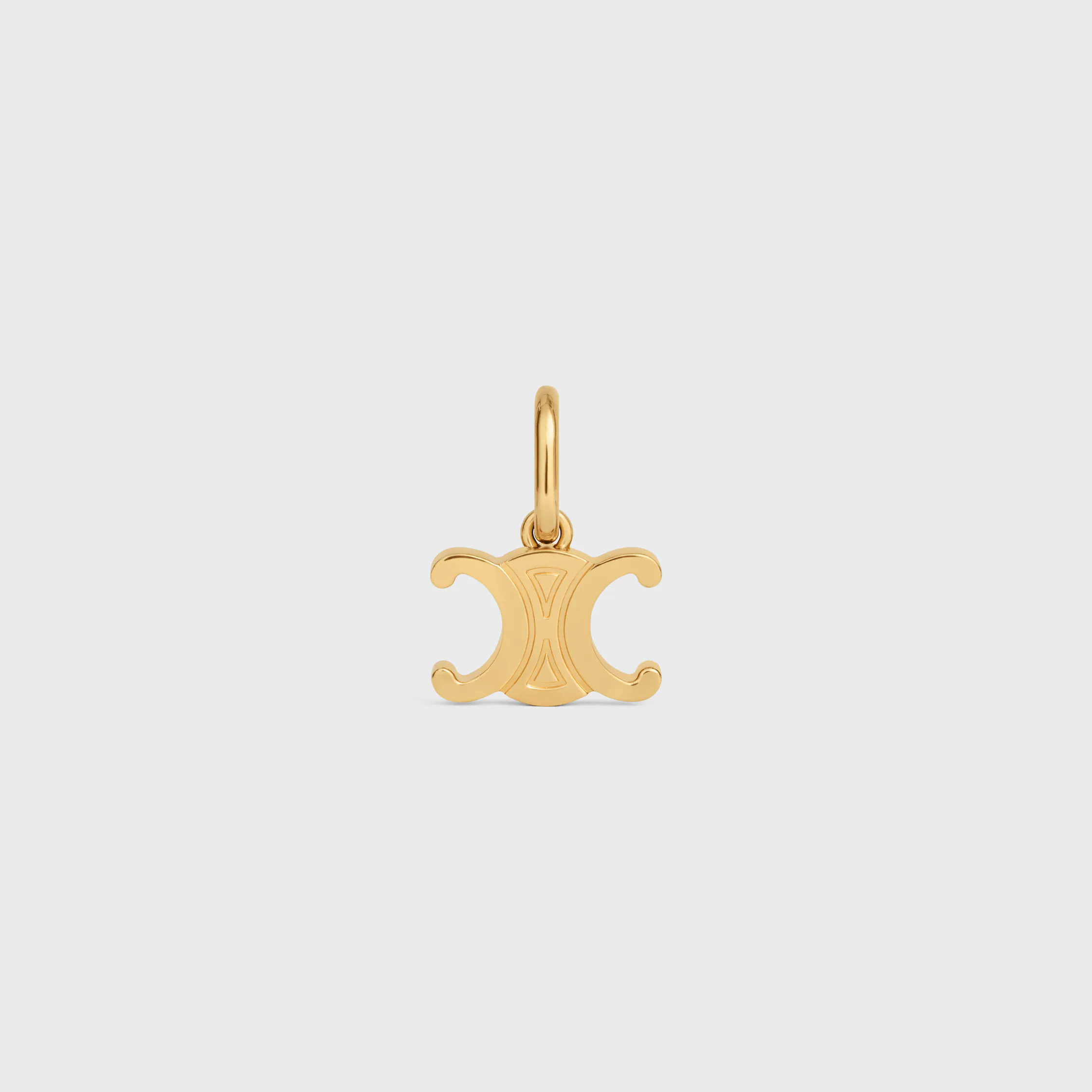CHARM TRIOMPHE EN LAiton FINI OR