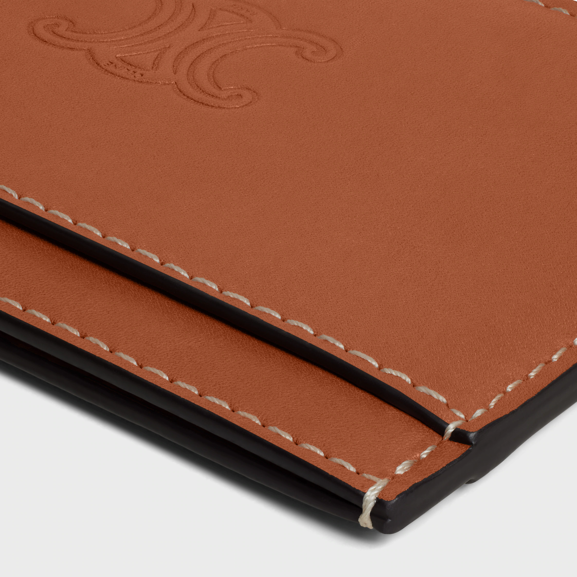 Porte-cartes en cuir de veau naturel avec motif triomphe gravé