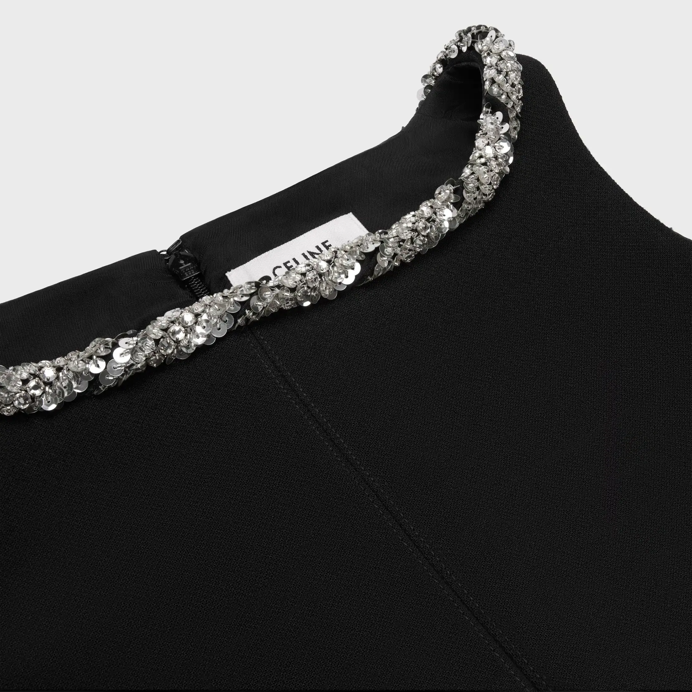 robe brodée IN en crépe de laine double
