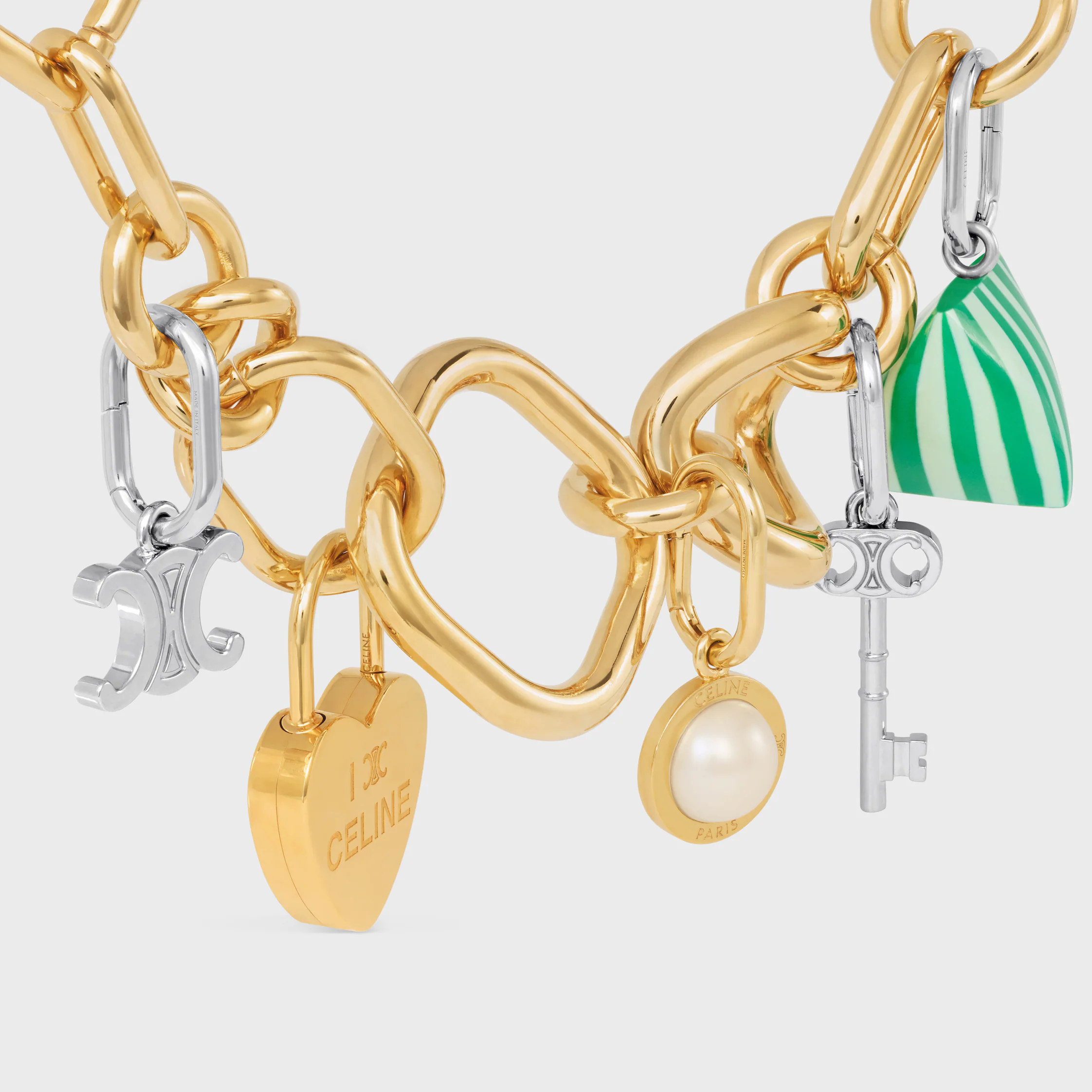 CHARM BERLINGOT EN RÉSINE ET LAiton FINI RHODIUM