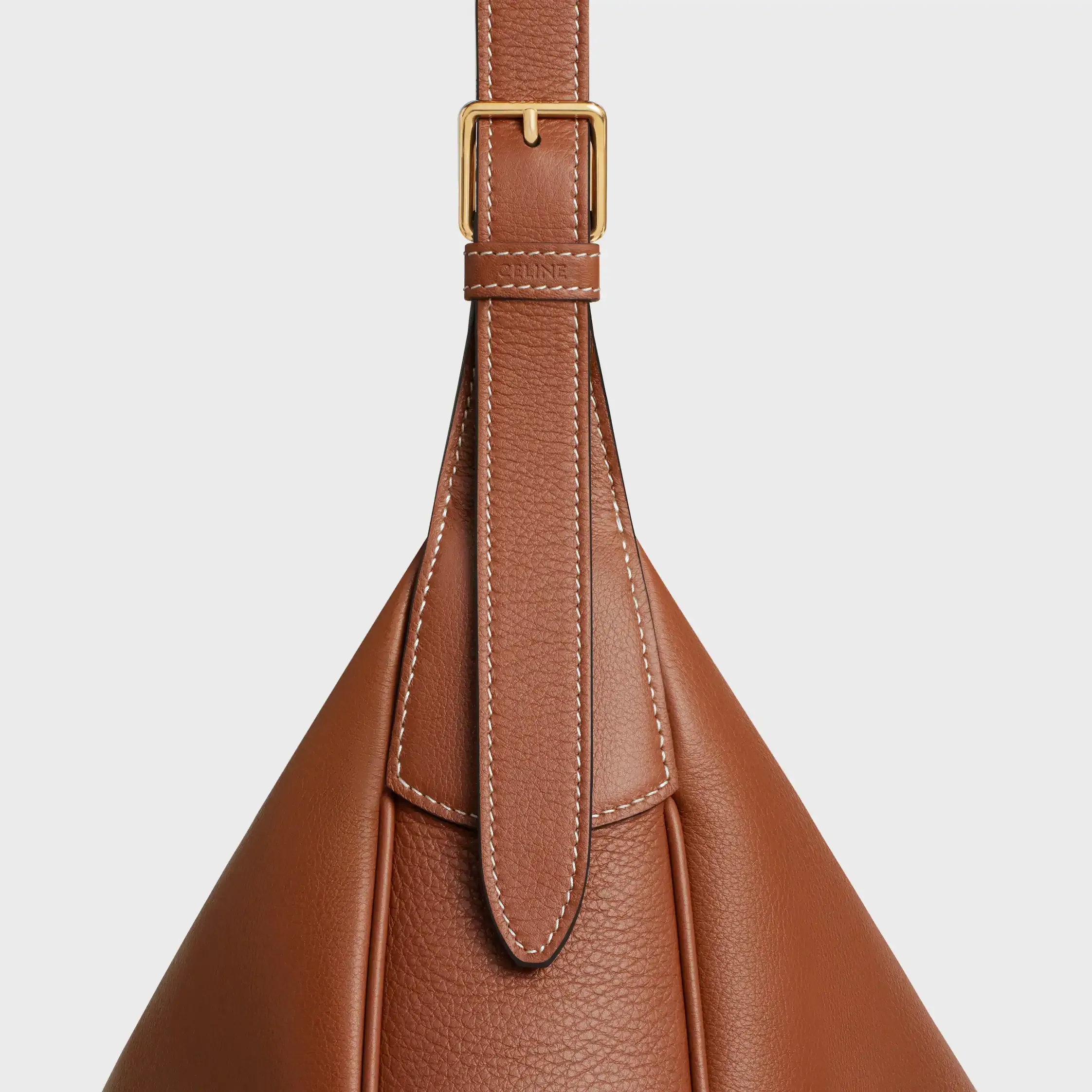 SAC MEDIUM HÉLOÏSE EN VEAU GRAS GRANULÉ