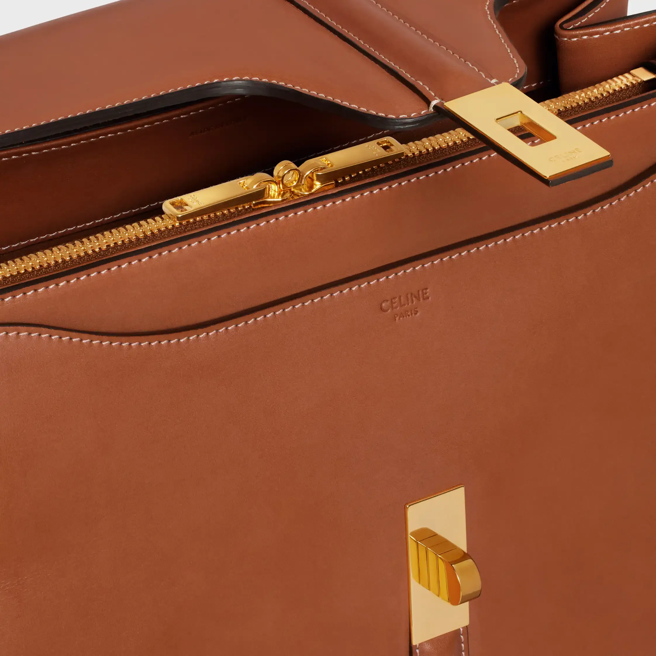 Classique 16 Sac en cuir de veau naturel