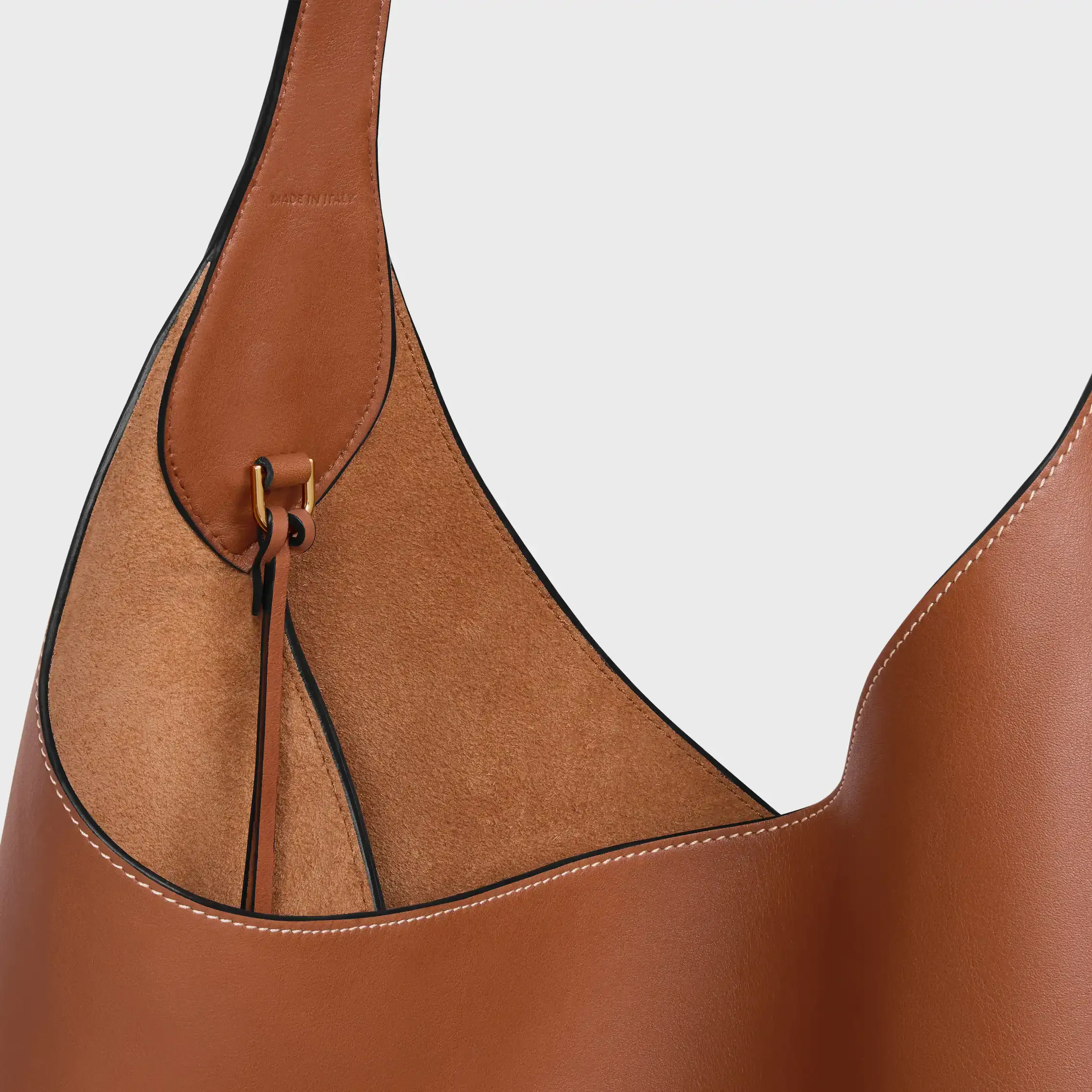 HOBO GRAND EN VEAU SOUPLE ET NATUREL