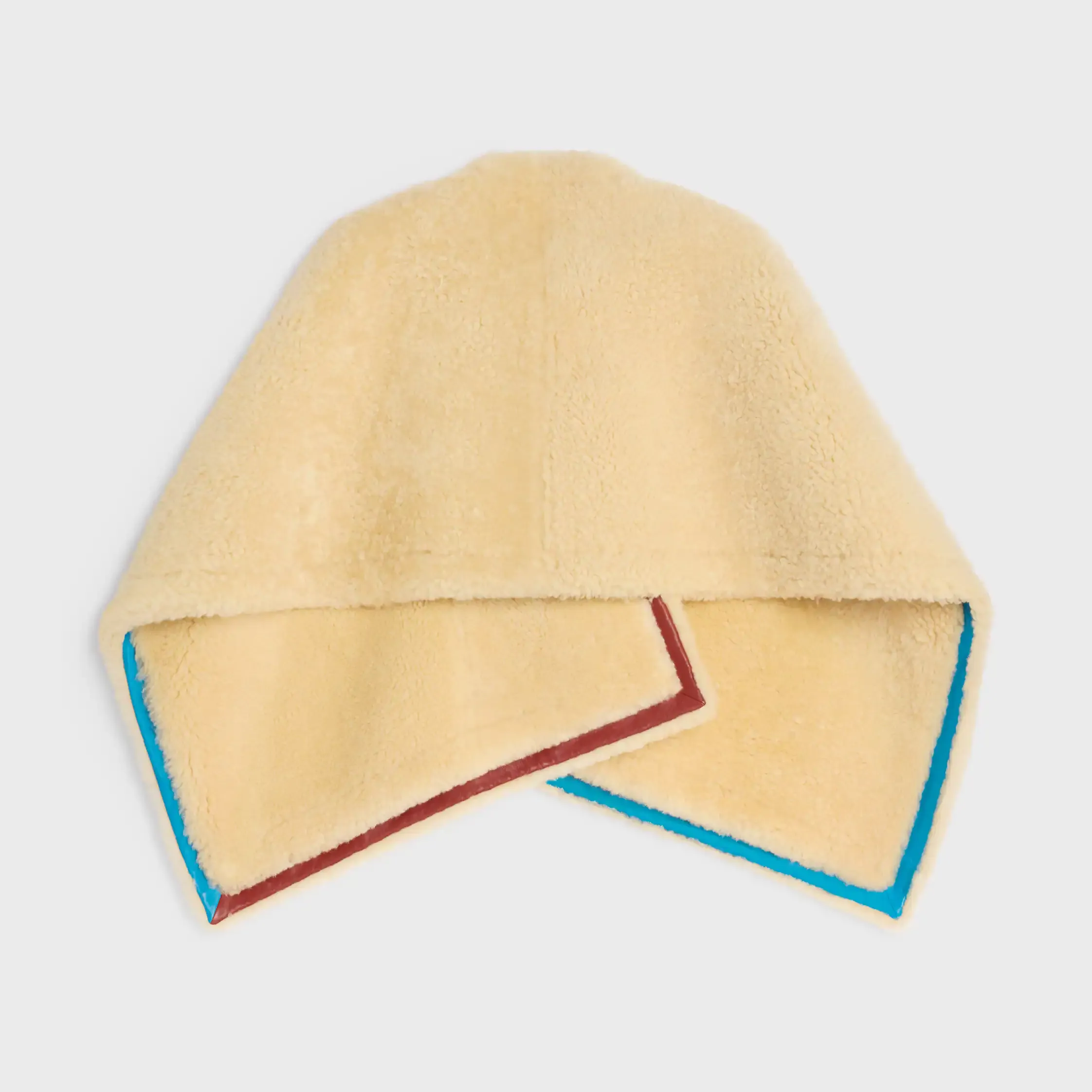 cape IN peau de mouton avec fourrure