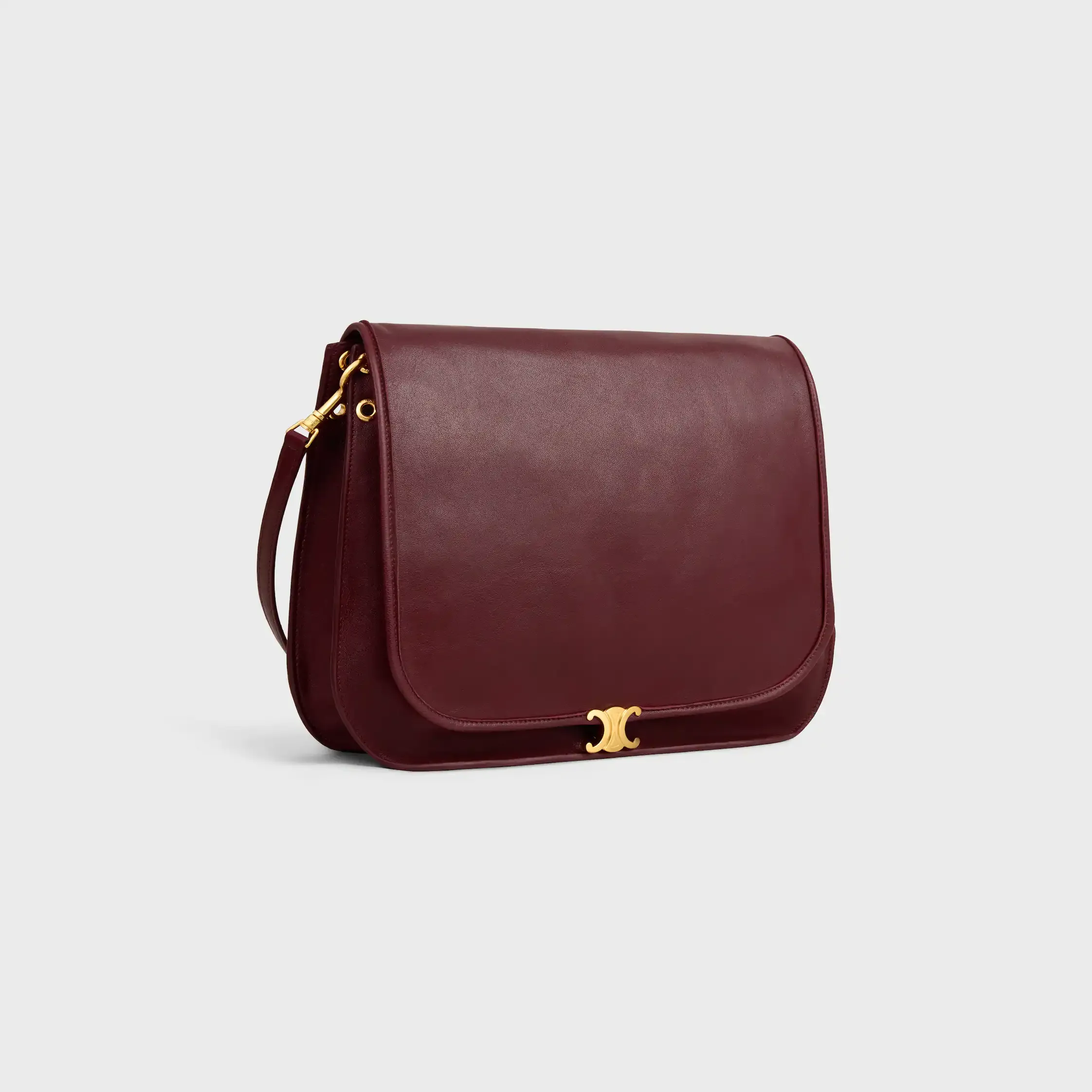 SOFT TRIOMPHE BESACE EN PEAU DE MOUTON SOUPLE ET BRILLANTE